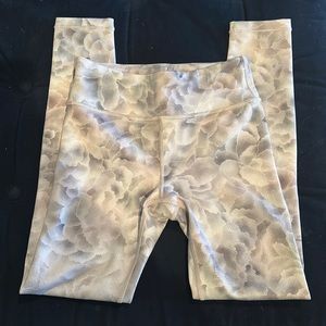 Athleta Girl high rise printed Chit Chat Tight